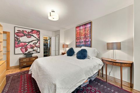 Photo 12 at 108 - 100 Coe Hill Drive, Swansea, Toronto