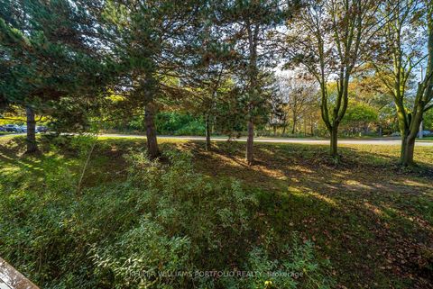 Photo 24 at 108 - 100 Coe Hill Drive, Swansea, Toronto