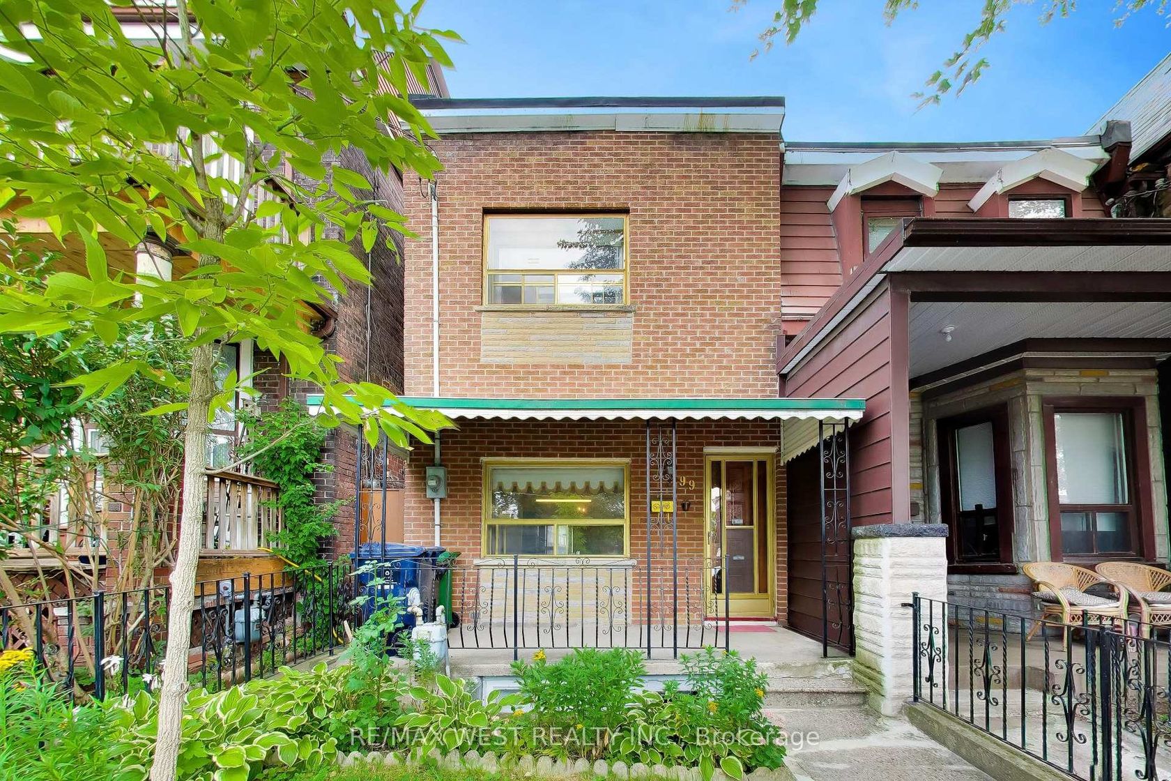 99 Euclid Avenue, Bellwoods, Toronto 
