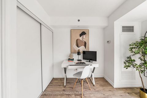 Photo 7 at 721 - 35 Saranac Boulevard, Lawrence, Toronto