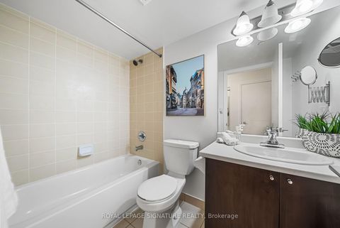 Photo 8 at 721 - 35 Saranac Boulevard, Lawrence, Toronto
