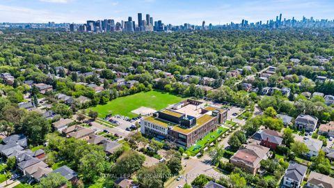 Photo 12 at 721 - 35 Saranac Boulevard, Lawrence, Toronto
