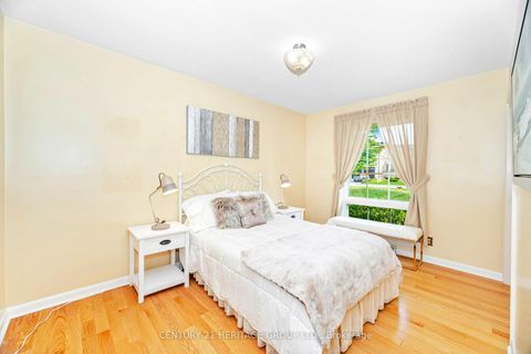 Photo 25 at 22 Poplar Drive, Oak Ridges, Richmond Hill