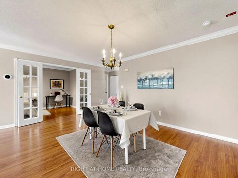 Photo 15 at 322 Grandview Way, Willowdale East, Toronto