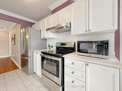 Photo 19 at 322 Grandview Way, Willowdale East, Toronto