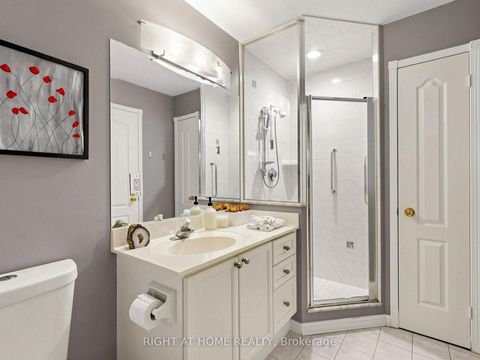 Photo 28 at 322 Grandview Way, Willowdale East, Toronto