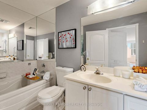Photo 30 at 322 Grandview Way, Willowdale East, Toronto
