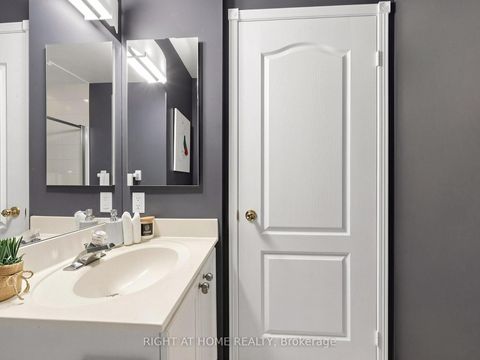 Photo 36 at 322 Grandview Way, Willowdale East, Toronto