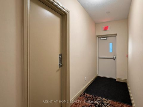 Photo 40 at 322 Grandview Way, Willowdale East, Toronto