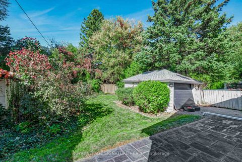 Photo 4 at 106 Meighen Avenue, Parkview, Toronto