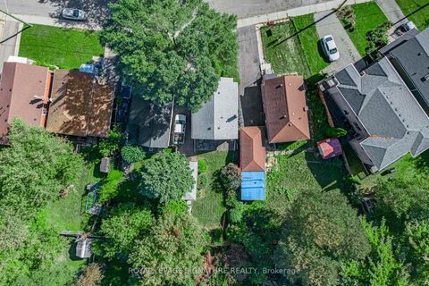 Photo 6 at 106 Meighen Avenue, Parkview, Toronto