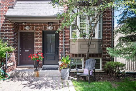 Photo 1 at 9 - 265 Van Dusen Boulevard, City Centre West, Toronto