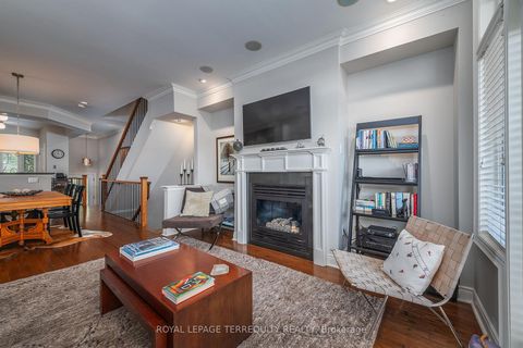 Photo 13 at 9 - 265 Van Dusen Boulevard, City Centre West, Toronto