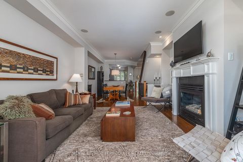 Photo 14 at 9 - 265 Van Dusen Boulevard, City Centre West, Toronto