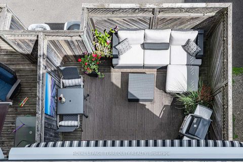 Photo 23 at 9 - 265 Van Dusen Boulevard, City Centre West, Toronto
