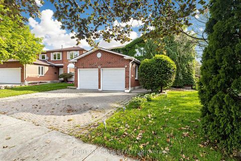 Photo 1 at 43 Topham Crescent, Westbrook, Richmond Hill