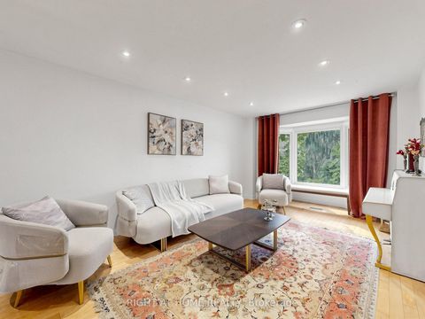 Photo 17 at 43 Topham Crescent, Westbrook, Richmond Hill