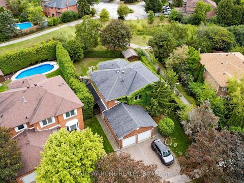 Photo 46 at 43 Topham Crescent, Westbrook, Richmond Hill