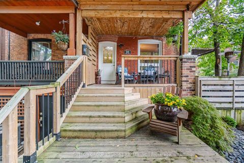 Photo 2 at 500 INDIAN Grove, Junction Area, Toronto