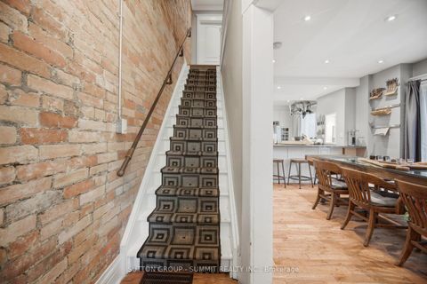 Photo 4 at 500 INDIAN Grove, Junction Area, Toronto