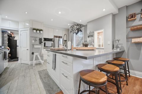 Photo 9 at 500 INDIAN Grove, Junction Area, Toronto