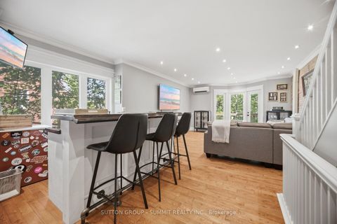 Photo 13 at 500 INDIAN Grove, Junction Area, Toronto
