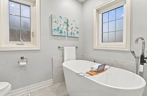 Photo 26 at 63 Oatlands Crescent, Mill Pond, Richmond Hill