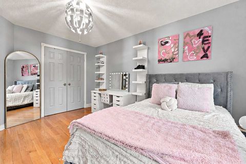 Photo 28 at 63 Oatlands Crescent, Mill Pond, Richmond Hill