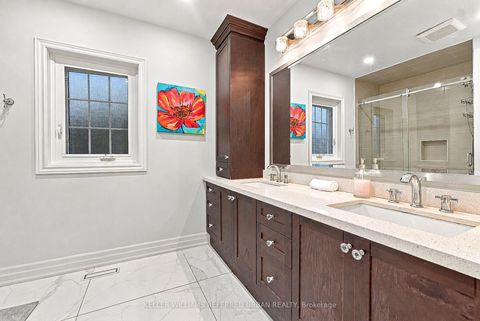 Photo 30 at 63 Oatlands Crescent, Mill Pond, Richmond Hill