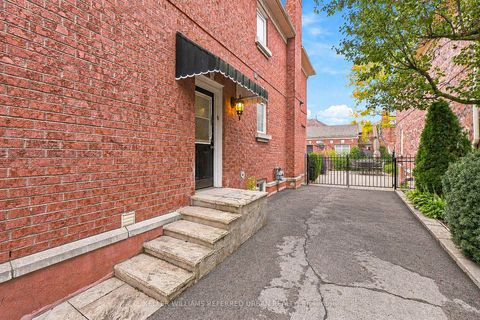 Photo 44 at 63 Oatlands Crescent, Mill Pond, Richmond Hill