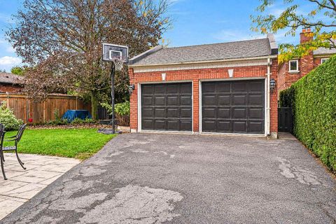 Photo 45 at 63 Oatlands Crescent, Mill Pond, Richmond Hill
