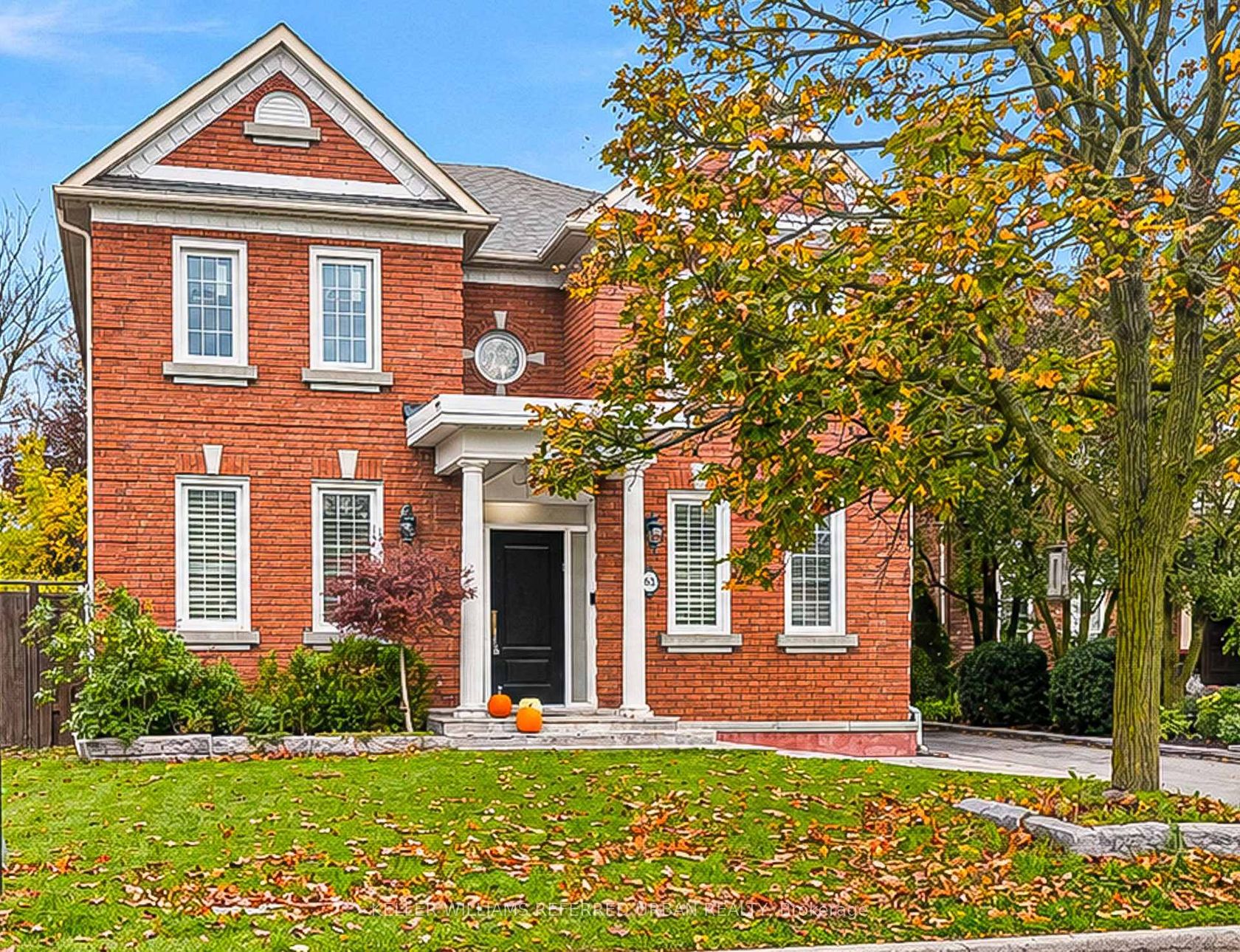 63 Oatlands Crescent, Mill Pond, Richmond Hill photo number 2