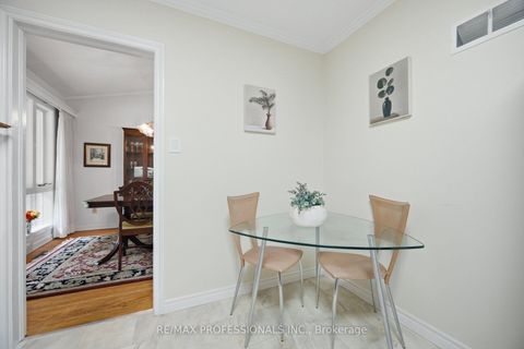 Photo 16 at 9 Humber Ridge Drive, Queensway, Toronto