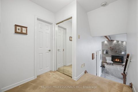 Photo 18 at 9 Humber Ridge Drive, Queensway, Toronto