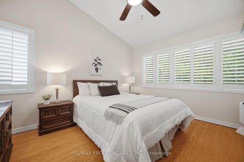 Photo 19 at 9 Humber Ridge Drive, Queensway, Toronto