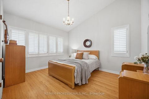 Photo 21 at 9 Humber Ridge Drive, Queensway, Toronto