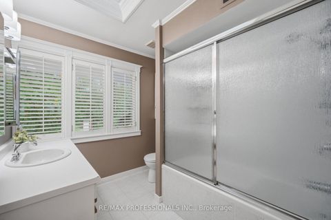 Photo 25 at 9 Humber Ridge Drive, Queensway, Toronto