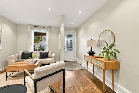 Photo 9 at 610 Coxwell Avenue, Coxwell, Toronto