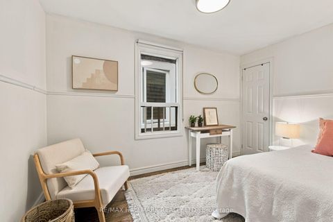 Photo 29 at 610 Coxwell Avenue, Coxwell, Toronto