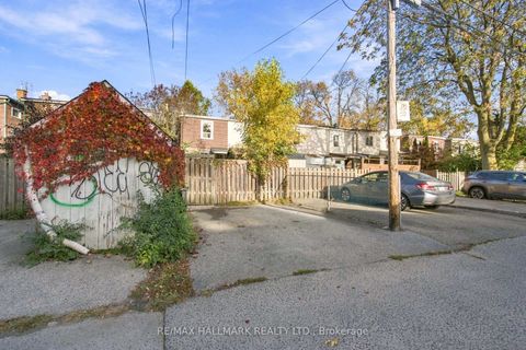 Photo 38 at 610 Coxwell Avenue, Coxwell, Toronto