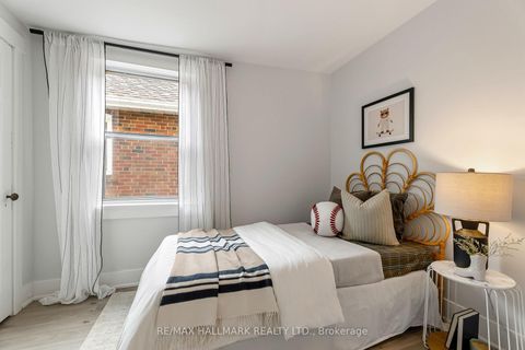 Photo 19 at 25 Northview Avenue, Cliffside, Toronto