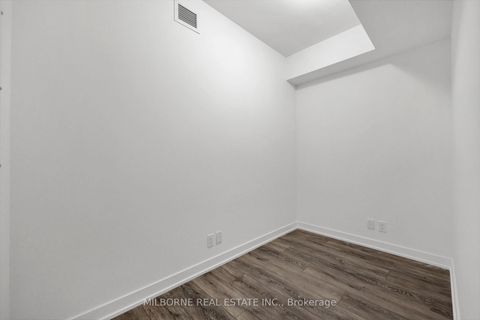 Photo 7 at 914 - 2 Manderley Drive, Cliffside, Toronto