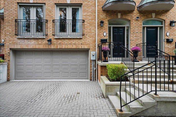 Photo 3 at TH3 - 3525 Yonge Street, York Mills, Toronto