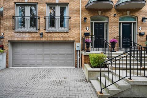 Photo 3 at TH3 - 3525 Yonge Street, York Mills, Toronto