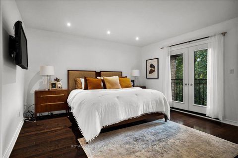 Photo 25 at TH3 - 3525 Yonge Street, York Mills, Toronto
