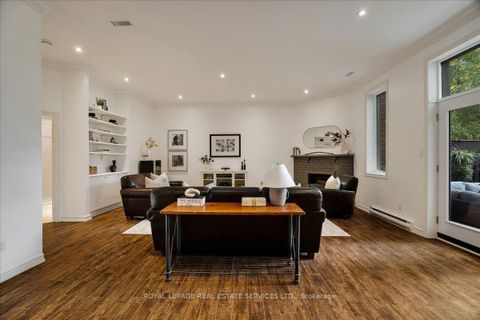 Photo 34 at TH3 - 3525 Yonge Street, York Mills, Toronto