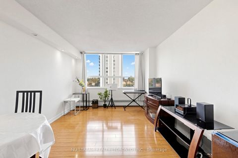 Photo 5 at 604 - 100 Lotherton Pathway, Glen Park, Toronto