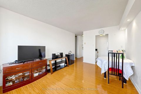 Photo 6 at 604 - 100 Lotherton Pathway, Glen Park, Toronto