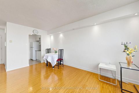 Photo 8 at 604 - 100 Lotherton Pathway, Glen Park, Toronto