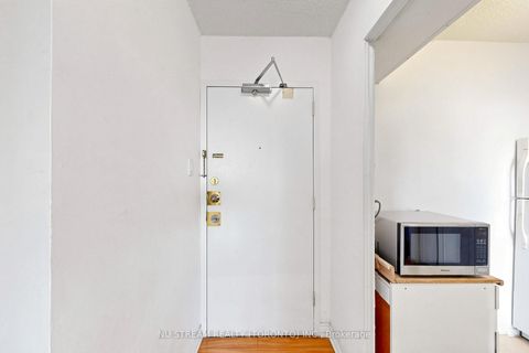 Photo 28 at 604 - 100 Lotherton Pathway, Glen Park, Toronto